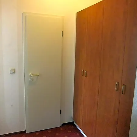 Adriatic Hotel *